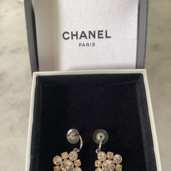 CHANEL earrings, authentic - Picture 1 of 6